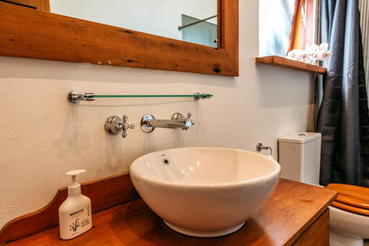 The Vineyard Cottage - Stay Waiheke Onetangi Extérieur photo